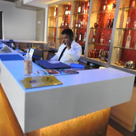 Hotel Annamalai Bahur Екстер'єр фото