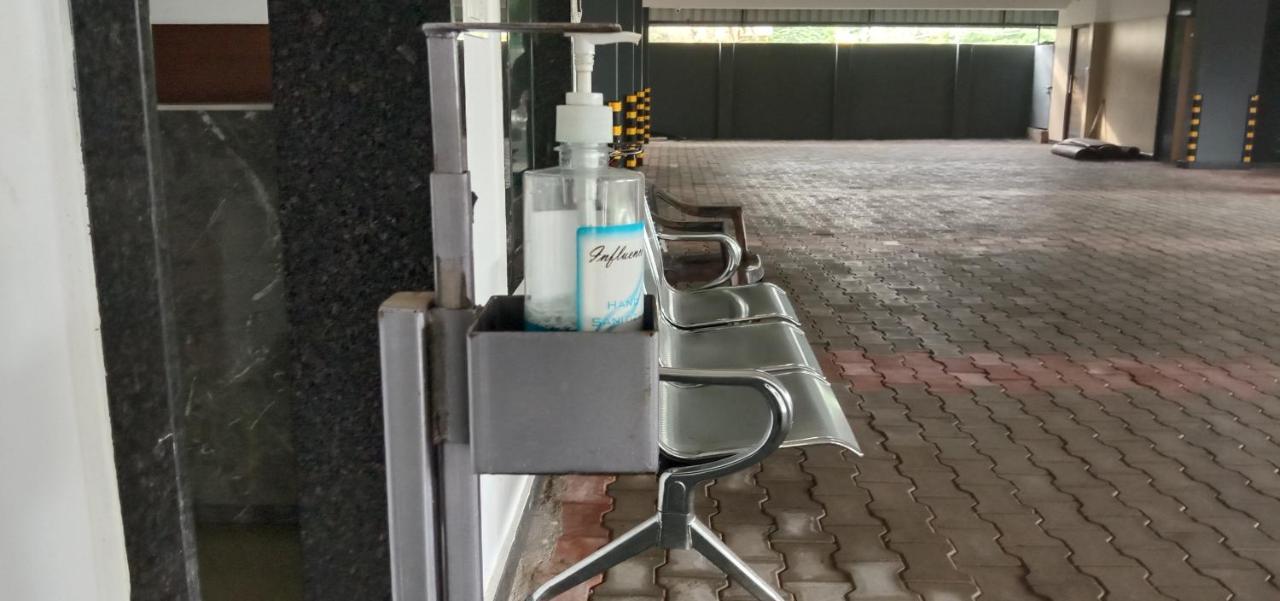 Hotel Annamalai Bahur Екстер'єр фото