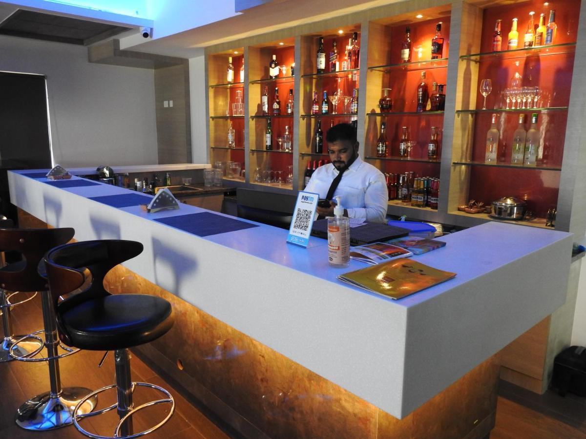 Hotel Annamalai Bahur Екстер'єр фото